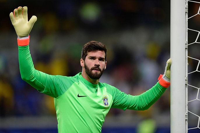 Alisson - Chàng trai thủ môn đa tài của ĐTQG Brasil