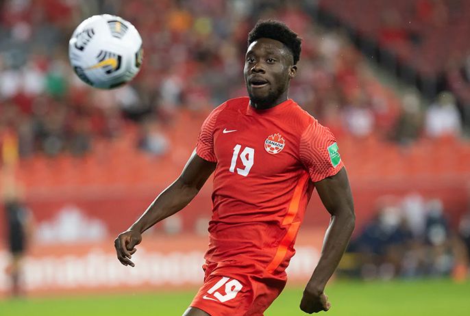 Alphonso Davies là ai? Cập nhật thông tin chi tiết về cầu thủ này