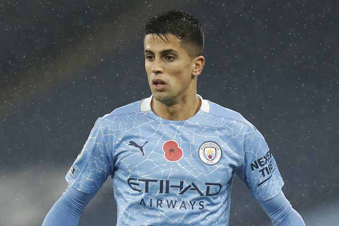 Joao Cancelo – Anh chàng hậu vệ điển trai đầy tài năng