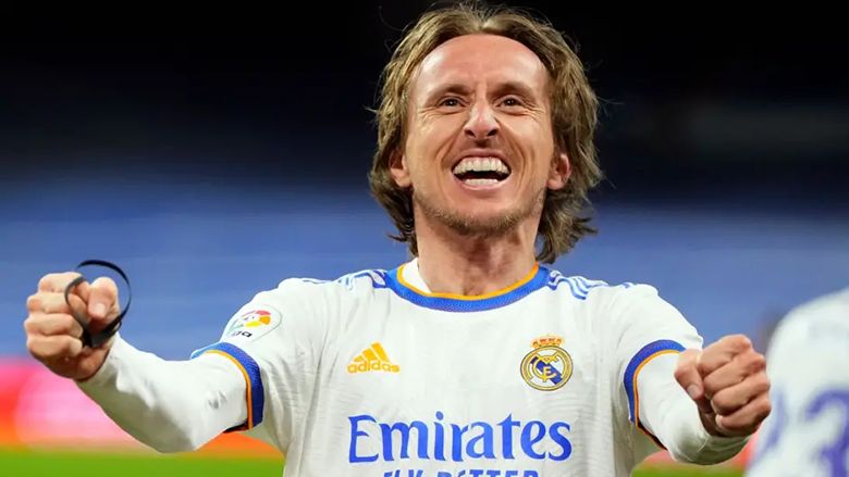 Luka Modric - Hành trình thành cầu thủ xuất sắc nhất thế giới