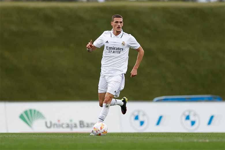 Tiểu sử Rafa Marín: Trung vệ trẻ hứa hẹn của Real Madrid
